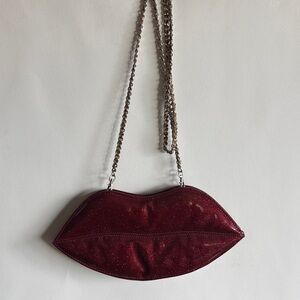 Lip-Shaped Sparkle Burgundy Bag
